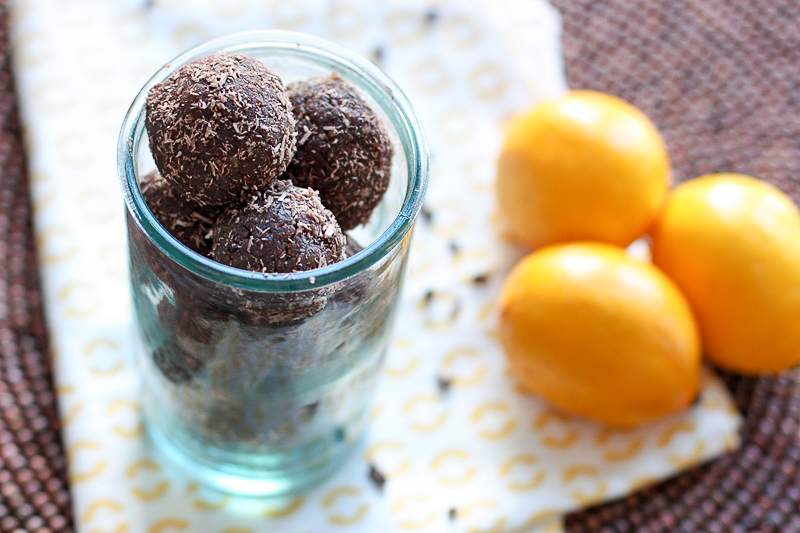 dark chocolate and lemon energy balls