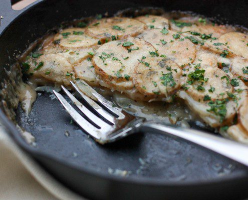 Italian Skillet Potatoes made with veggie broth!