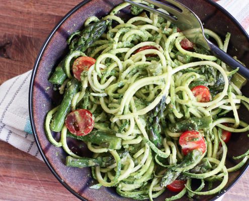 Asparagus and Zucchini Noodles with Creamy Spinach Pistachio Pesto